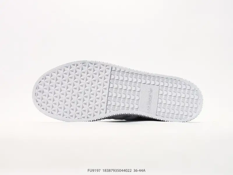 愛迪達 板鞋 百搭 經典 FU9197 #18387935044022