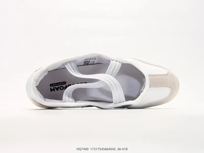 Adidas Zapatillas casuales Caña Baja Cómodo HQ7400 #17317545664042