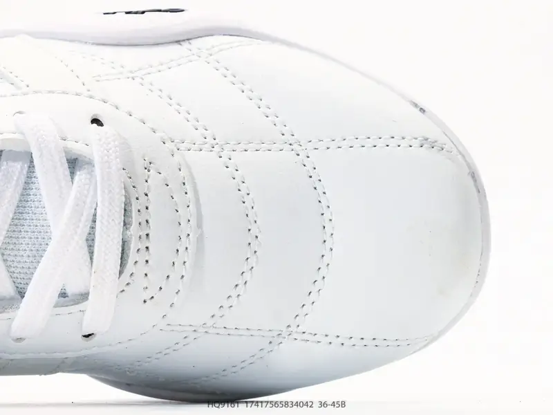 Adidas Chaussures de sport Antidérapant Résistant Tendance HQ9161 #17417565834042