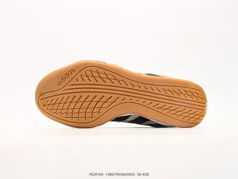 Adidas Chaussures de sport Rétro Classique HQ9164 #14867945664042