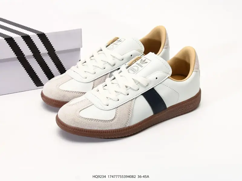 Adidas Chaussures de sport Polyvalent Basse Confortable HQ9234 #17477755394082