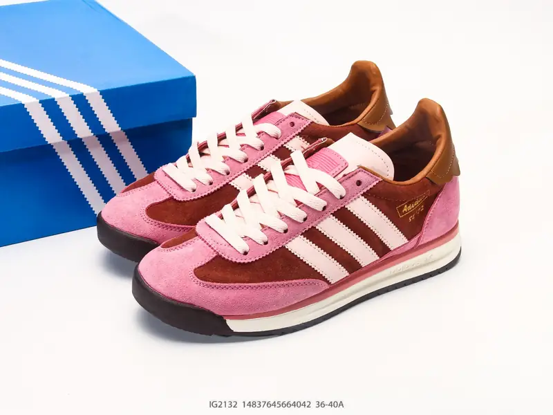 アディダス スポーツシューズ レトロ IF1808
