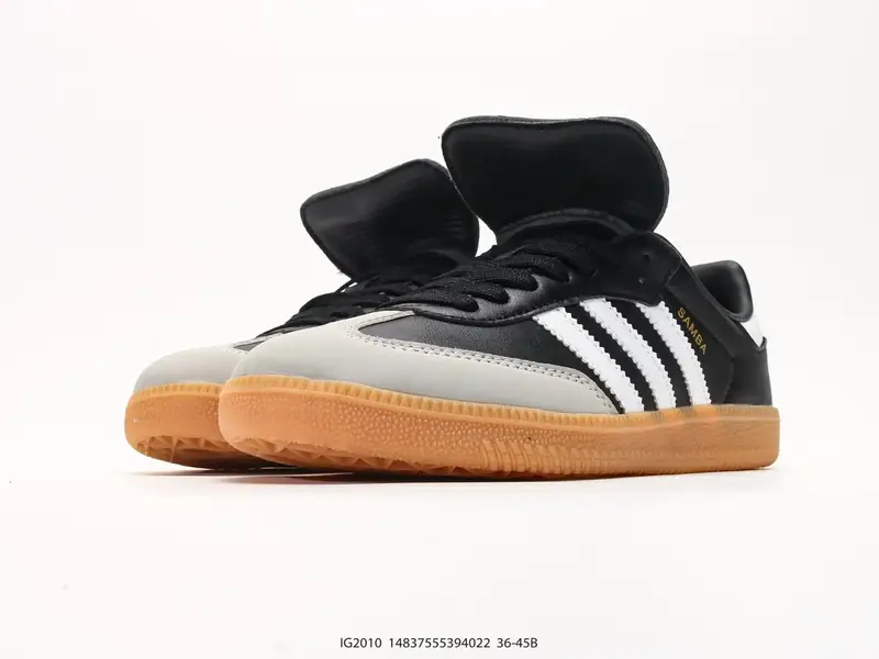 Adidas Sepatu Olahraga Serbaguna Low Top IG2010 #14837555394022
