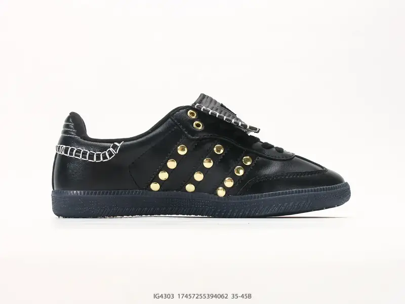 Adidas Sepatu Olahraga Serbaguna Low Top IG4303 #17457255394062