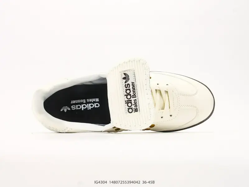 Adidas Scarpe sportive Versatile Basso IG4304 #14807255394042