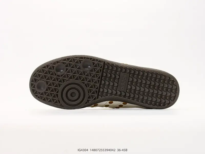 Adidas Scarpe sportive Versatile Basso IG4304 #14807255394042