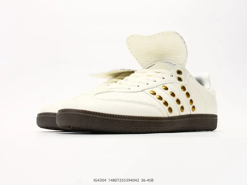 Adidas Scarpe sportive Versatile Basso IG4304 #14807255394042