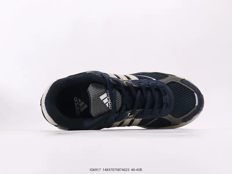 Adidas Scarpe da trail Retro Resistente Basso IG6917 #14837075874023
