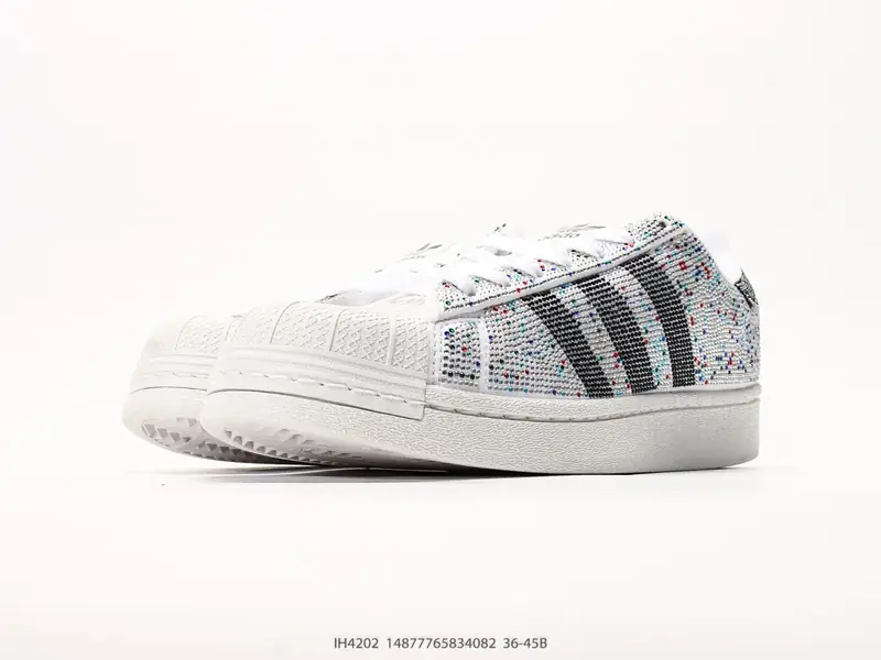 Adidas Scarpe sportive Versatile Classico Basso IH4202 #14877765834082