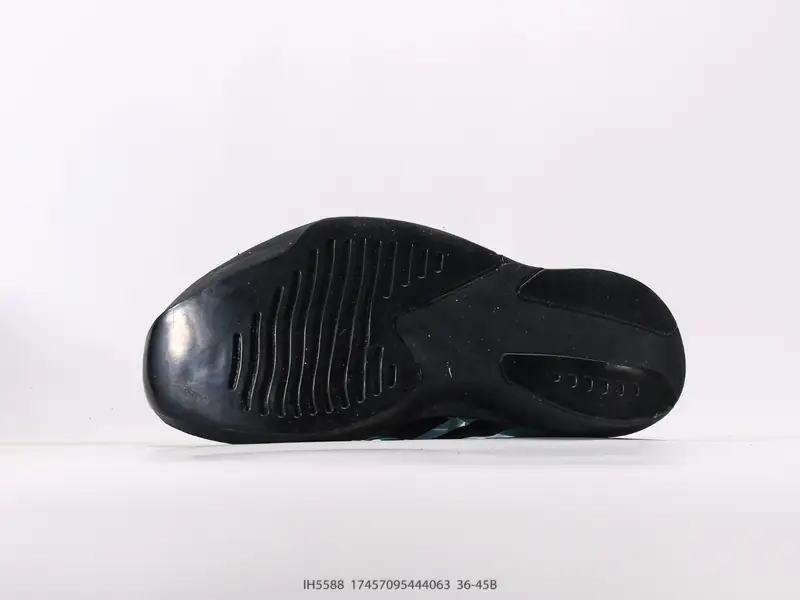 Adidas Беговые кроссовки  IH5588 #17457095444063