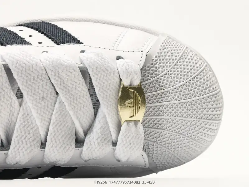 Adidas Superstar 2 ST 面包贝壳头鞋 3.0贝壳头低帮休闲板鞋 公司级版本 头层牛皮的胖版贝壳头 填充超饱满的面包鞋身 包裹感超棒 IH9256 #17477795734082
