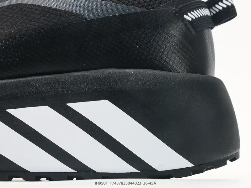 Adidas Sportschuhe Gedämpft Langlebig IH9501 #17437835044023