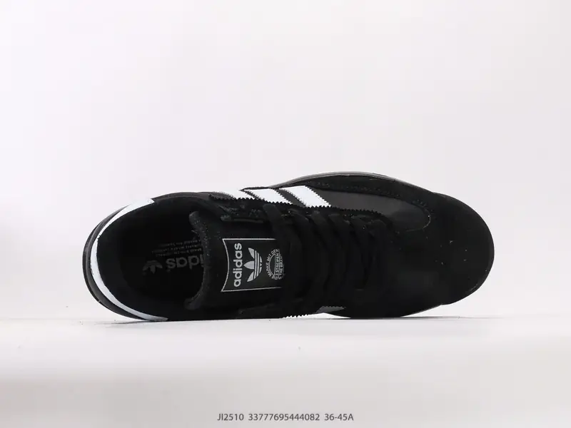 Adidas Chaussures de running Rétro Classique Collaboration JI2510 #33777695444082