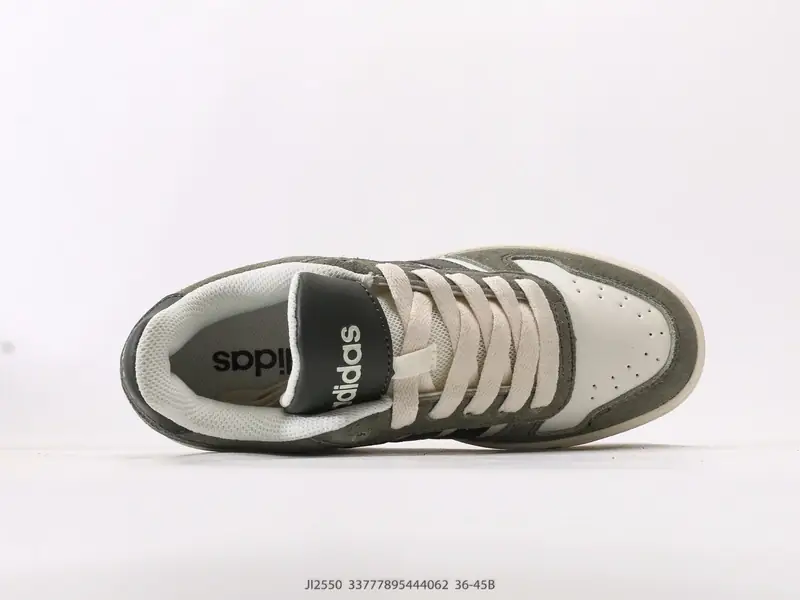 Adidas Zapatillas de baloncesto Cómodo JI2550 #33777895444062