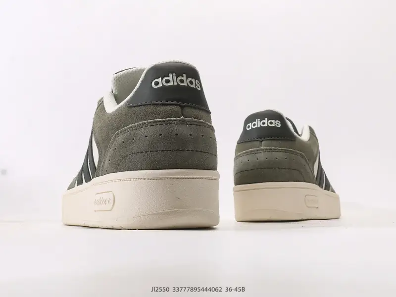 Adidas Zapatillas de baloncesto Cómodo JI2550 #33777895444062