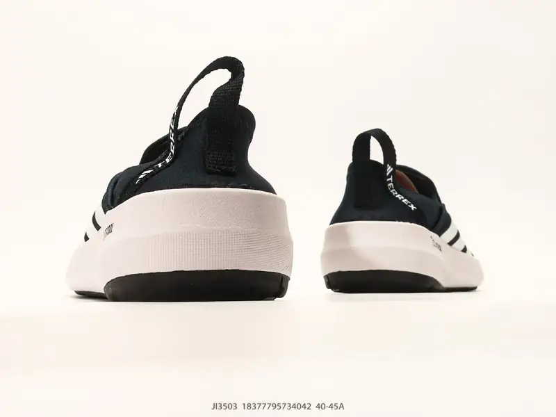 Adidas Chaussures casual Respirant Résistant Basse JI3503 #18377795734042