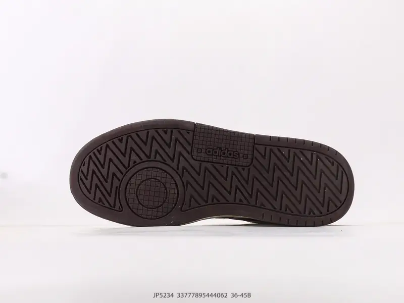 Adidas Scarpe da basket Comodo JP5234 #33777895444062