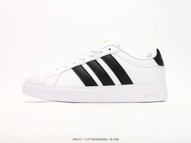 Adidas Scarpe sportive Basso JP8275 #11277645664062