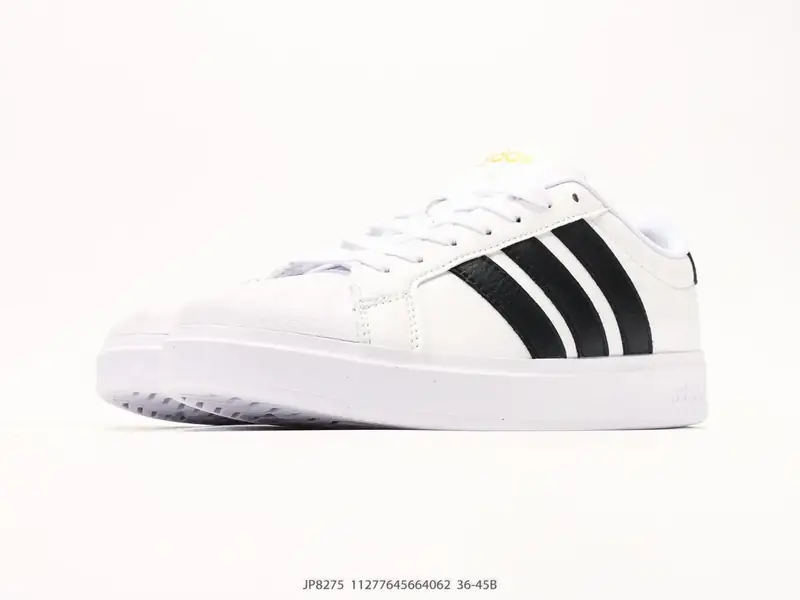 Adidas Scarpe sportive Basso JP8275 #11277645664062