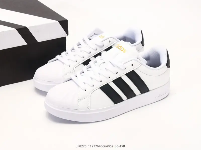Adidas Scarpe sportive Basso JP8275 #11277645664062