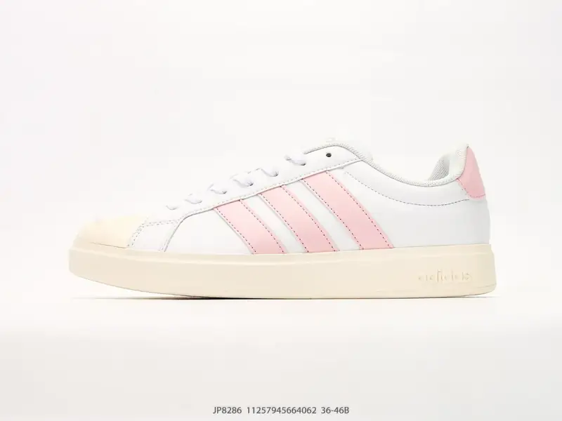 Adidas Scarpe sportive Versatile Classico Basso JP8286 #11257945664062