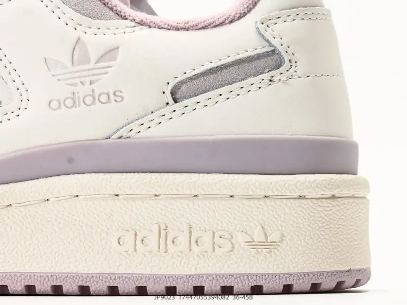 阿迪达斯 Adidas Adimatic 马蒂奇系列男女鞋 低帮复古鲨鱼面包鞋运动休闲滑板板鞋 JP9023 #17447055394082