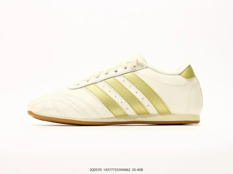 Adidas Scarpe sportive Antiscivolo Resistente Basso JQ0570 #14377755394062