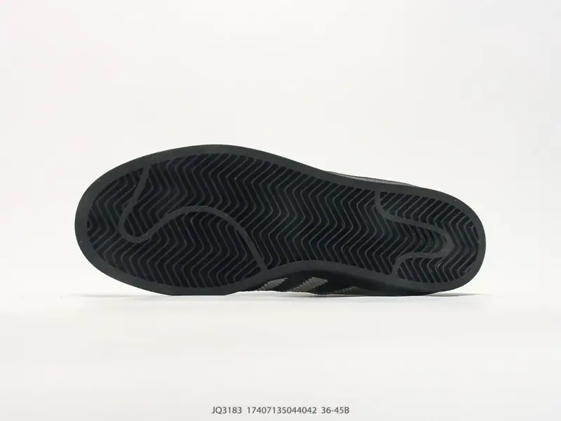 Adidas Scarpe sportive Versatile Classico Basso JQ3183 #17407135044042