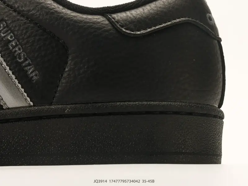 Adidas Scarpe sportive Versatile Classico Basso JQ3914 #17477795734042