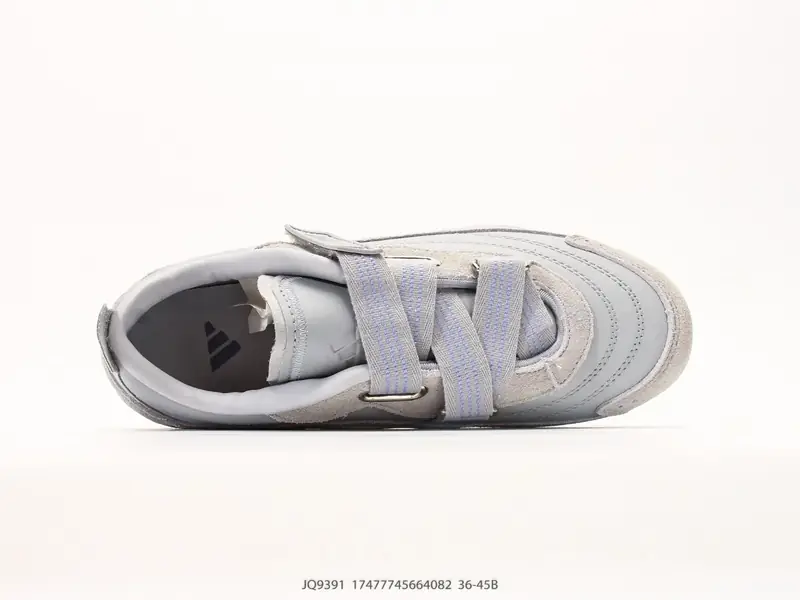 Adidas Scarpe sportive Ammortizzato Comodo Alla moda JQ9391