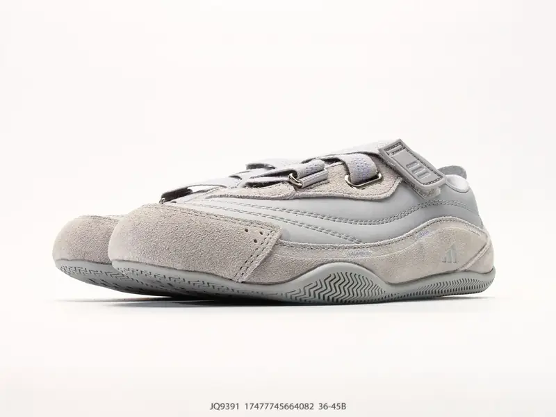 Adidas Scarpe sportive Ammortizzato Comodo Alla moda JQ9391