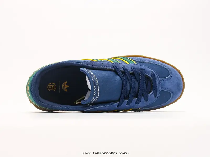 Adidas Chaussures de sport Collaboration À la mode JR5408 #17497045664062