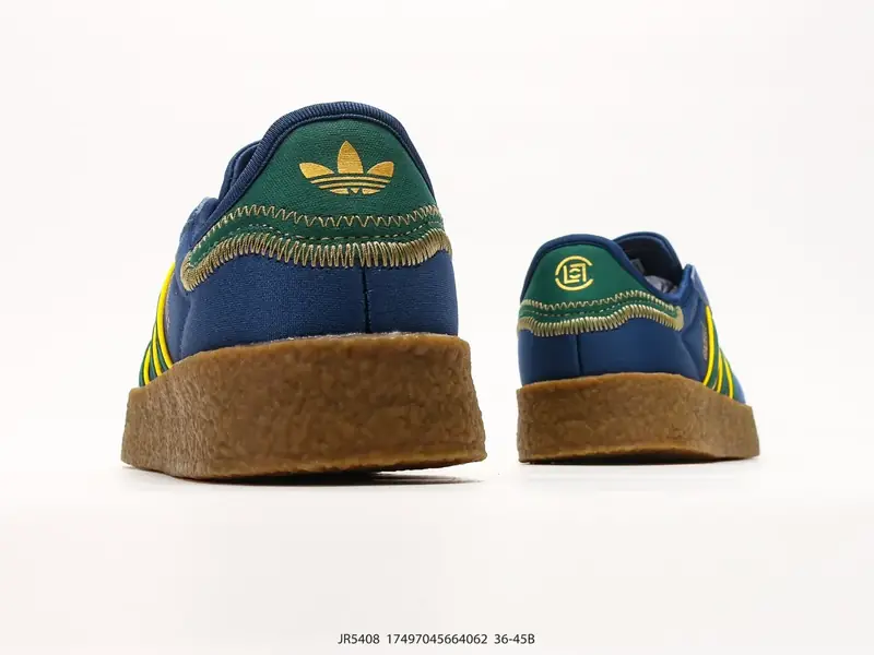 Adidas Chaussures de sport Collaboration À la mode JR5408 #17497045664062