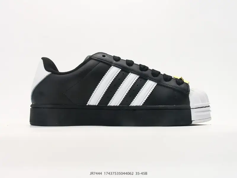 Adidas Scarpe sportive Versatile Classico Basso JR7444 #17437535044062