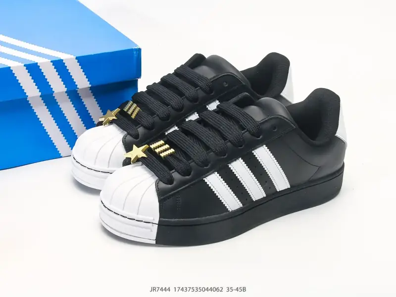 Adidas Scarpe sportive Versatile Classico Basso JR7444 #17437535044062