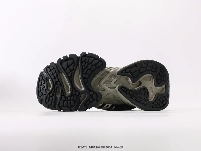 アディダス スポーツシューズ レトロ クッション 厚底 JR8078 #14812678873004