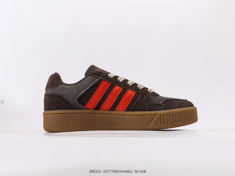 Adidas Scarpe da basket Comodo JR8324 #33777895444062