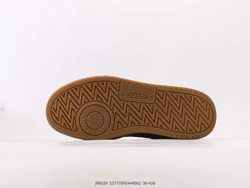 Adidas Scarpe da basket Comodo JR8324 #33777895444062