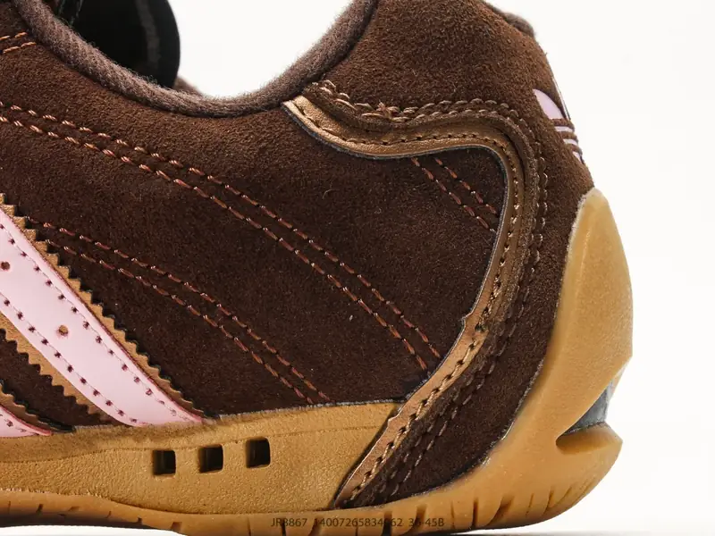 Adidas Chaussures de sport Rétro Classique Basse JR8867 #14007265834062
