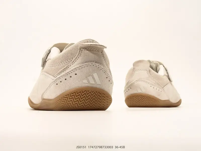 阿迪达斯 ADIDAS URBAN REVERIE 舒适百搭 耐磨低帮 阿迪达斯 生活休闲鞋 JS0151 #17472798733003