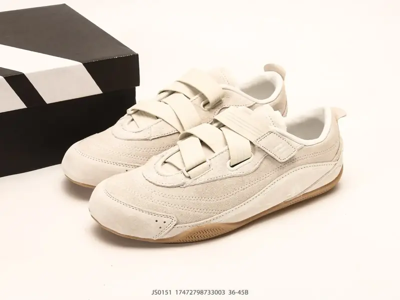 阿迪达斯 ADIDAS URBAN REVERIE 舒适百搭 耐磨低帮 阿迪达斯 生活休闲鞋 JS0151 #17472798733003
