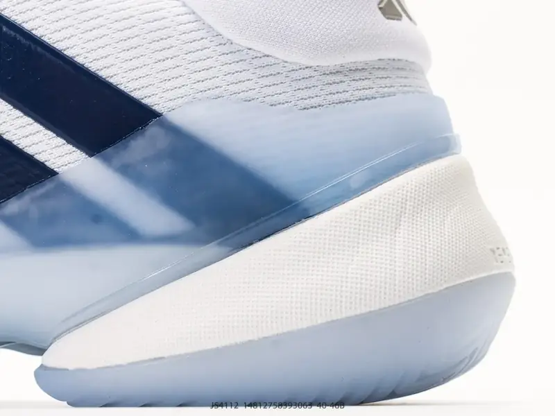 Adidas Chaussures de sport Classique Basse Confortable JS4112 #14812758393063