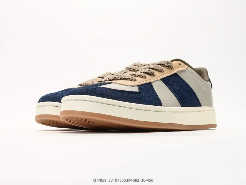 Adidas Scarpe da skate Comodo KH7859 #33107355394082