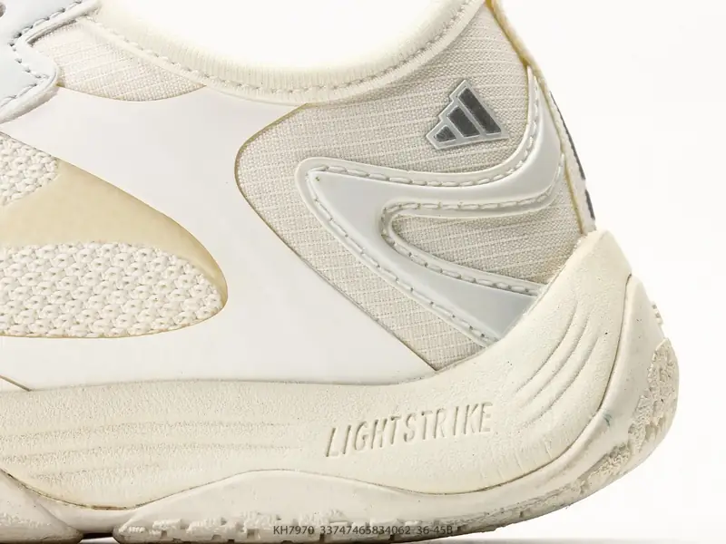 Adidas Chaussures casual Respirant Amorti Léger KH7970 #33747465734062