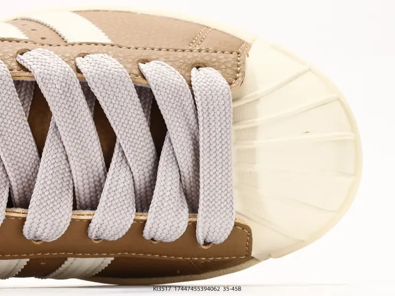 Adidas Scarpe sportive Versatile Classico Basso KI3517 #17447455394062