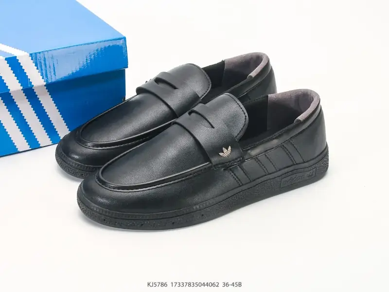 Adidas Scarpe da skate Retro Resistente Classico KJ5786 #17337835044062
