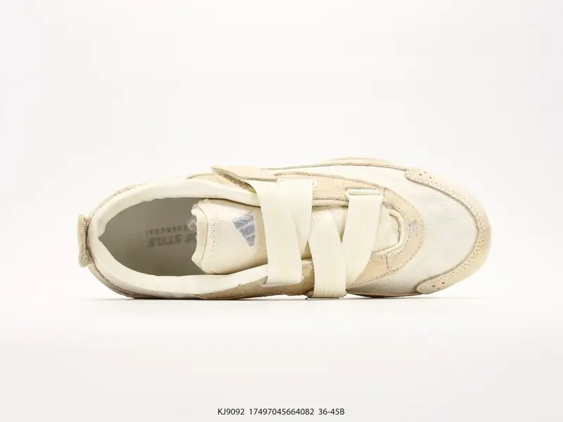 Adidas Chaussures casual Résistant Polyvalent Basse KJ9092 #17497045664082