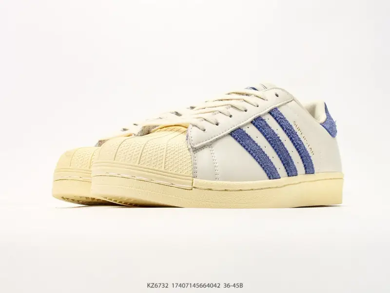 Adidas Chaussures de sport Polyvalent Classique Basse KZ6732 #17407145664042