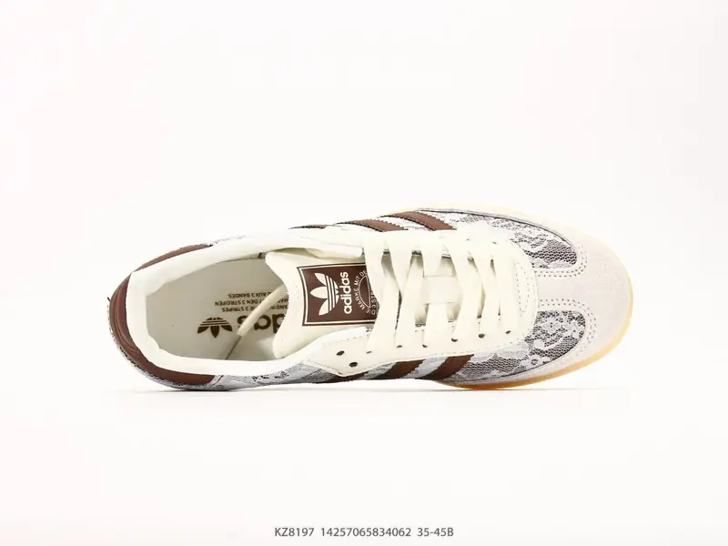 Adidas Sepatu Olahraga Serbaguna Klasik Low Top KZ8197 #14257065834062