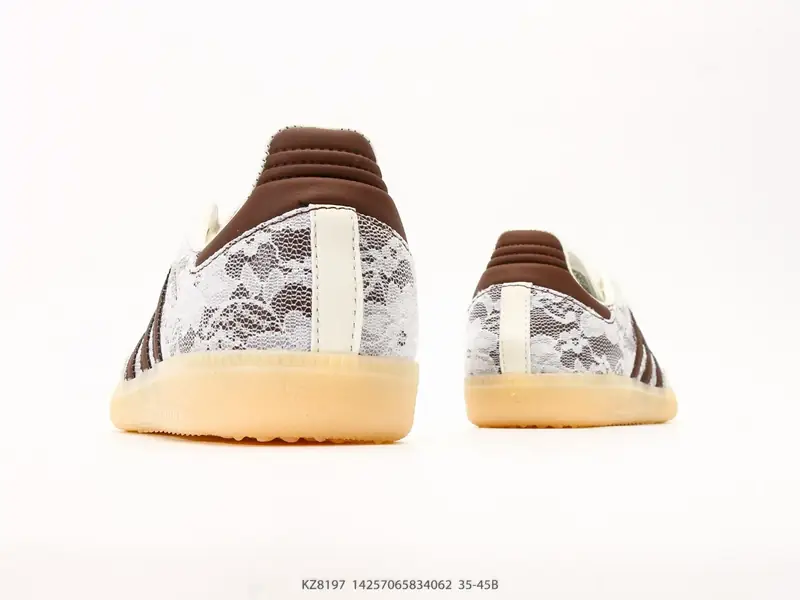 Adidas Sepatu Olahraga Serbaguna Klasik Low Top KZ8197 #14257065834062